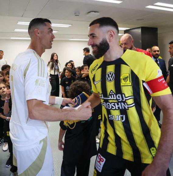 jiuyou网页登录-第7次PK本泽马赢了C罗？36岁的他和39岁他皆赢家！