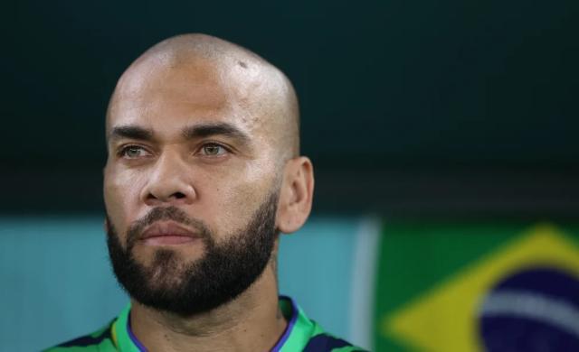 九游官网登录-强奸or情愿？一双白运动鞋决定阿尔维斯是否有罪？