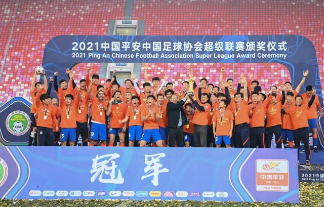 真人娱乐-【2022中超巡礼之山东泰山】：夺得双冠之后更有豪情