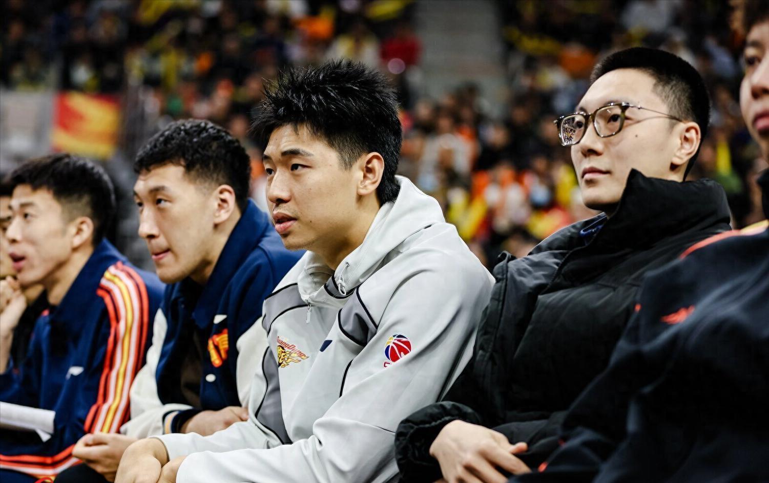 九游电竞直播-广东队新王牌复出！名气不输易建联，杜锋有3难题，焦泊乔有体会